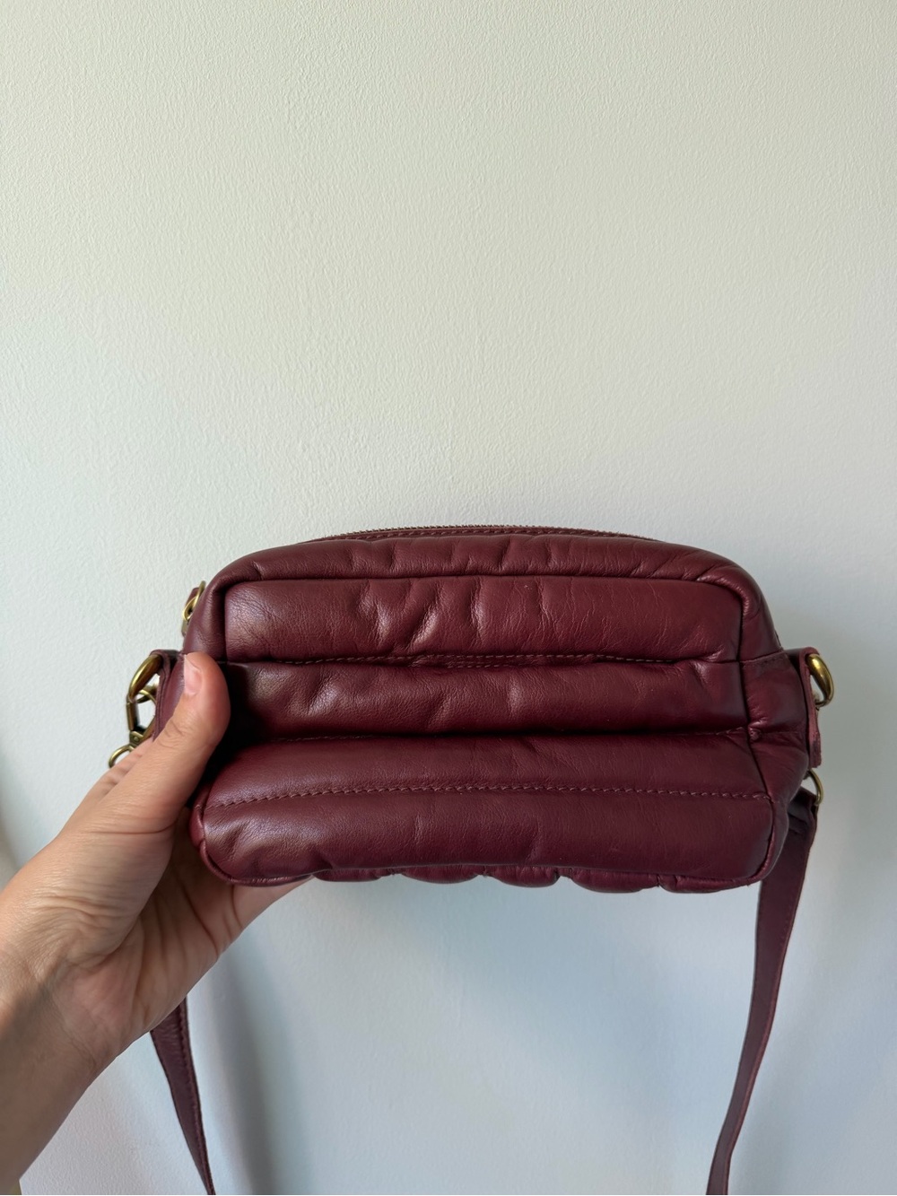 Madewell Quilted Crossbody in Burgundy - Picture 3 of 5